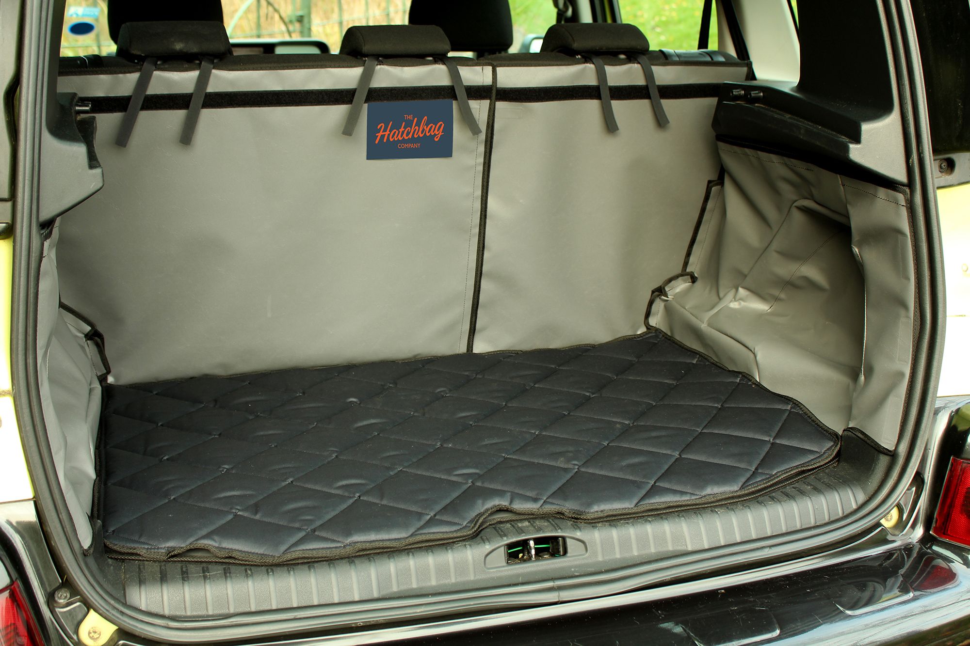 Suzuki Vitara 2015 Kofferraumschutz ab