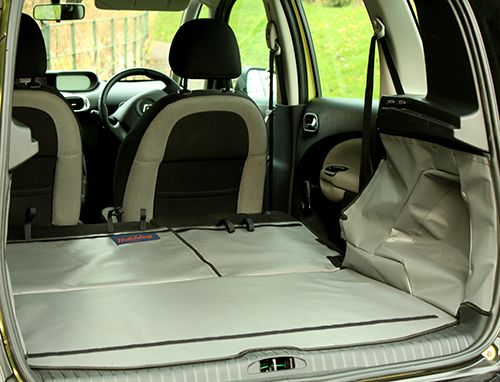 BOOTECTOR Kofferraumschutz passend für VW Golf 7 Variant ab 6/2013-8/2020  (kein vertiefter Boden) AZUGA AZ10072545 Kofferraumwanne : : Auto  & Motorrad