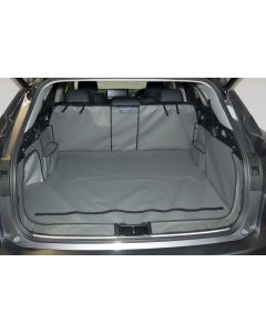 3rd row folded Rear split, prepared for bumper flap
